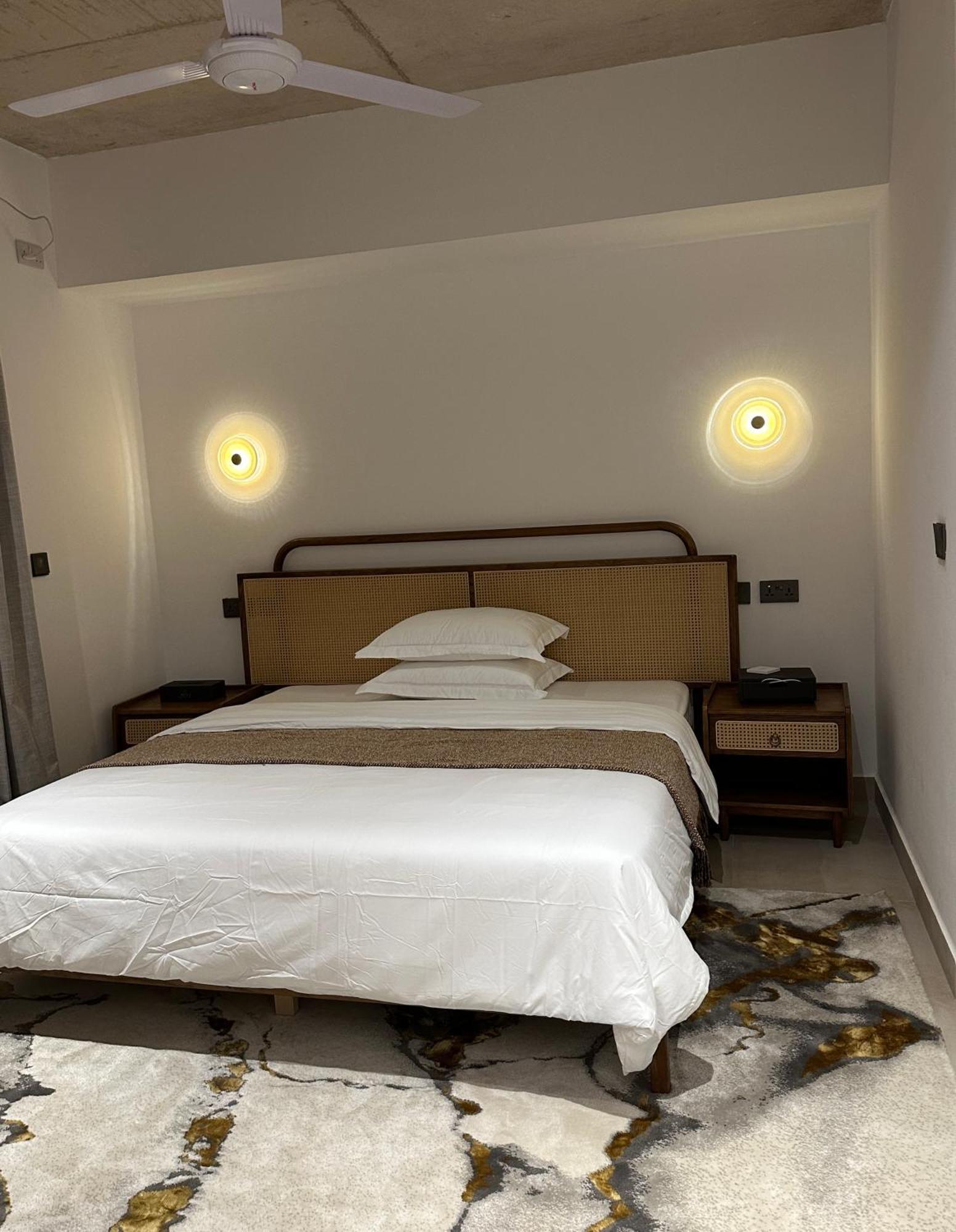 Afra 3 Bedrooms Luxury Zanzibar * Dambani